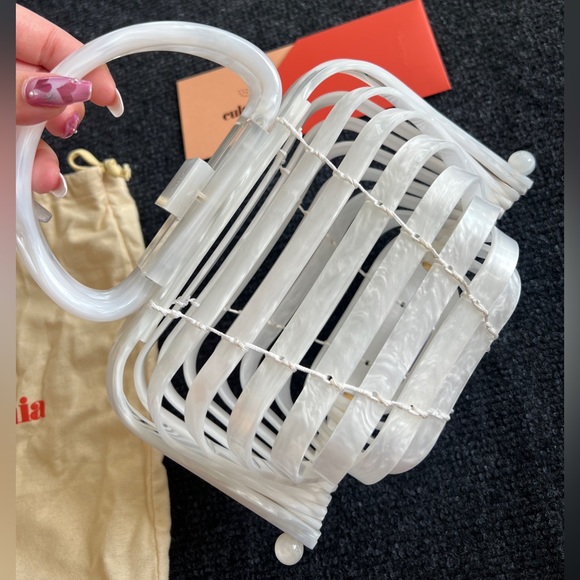 Cult gaia Arcylic frontrow handle bag - Picture 5 of 6